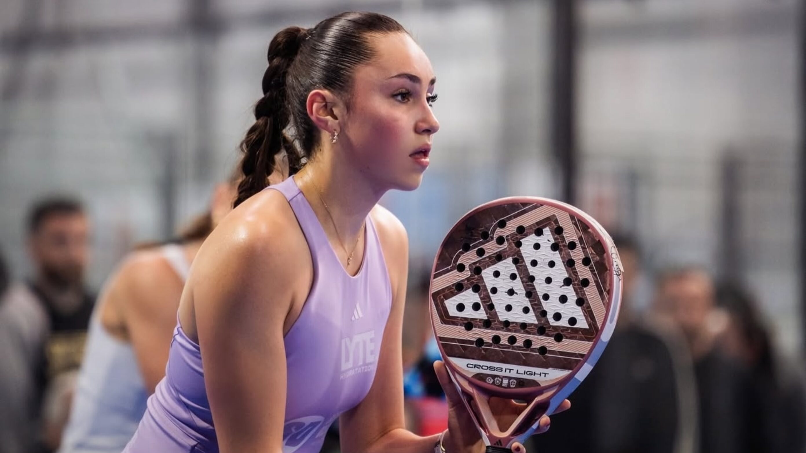 Lou Lambert Agosti : à 18 ans, une jeune Française qui prend déjà son envol sur le circuit international