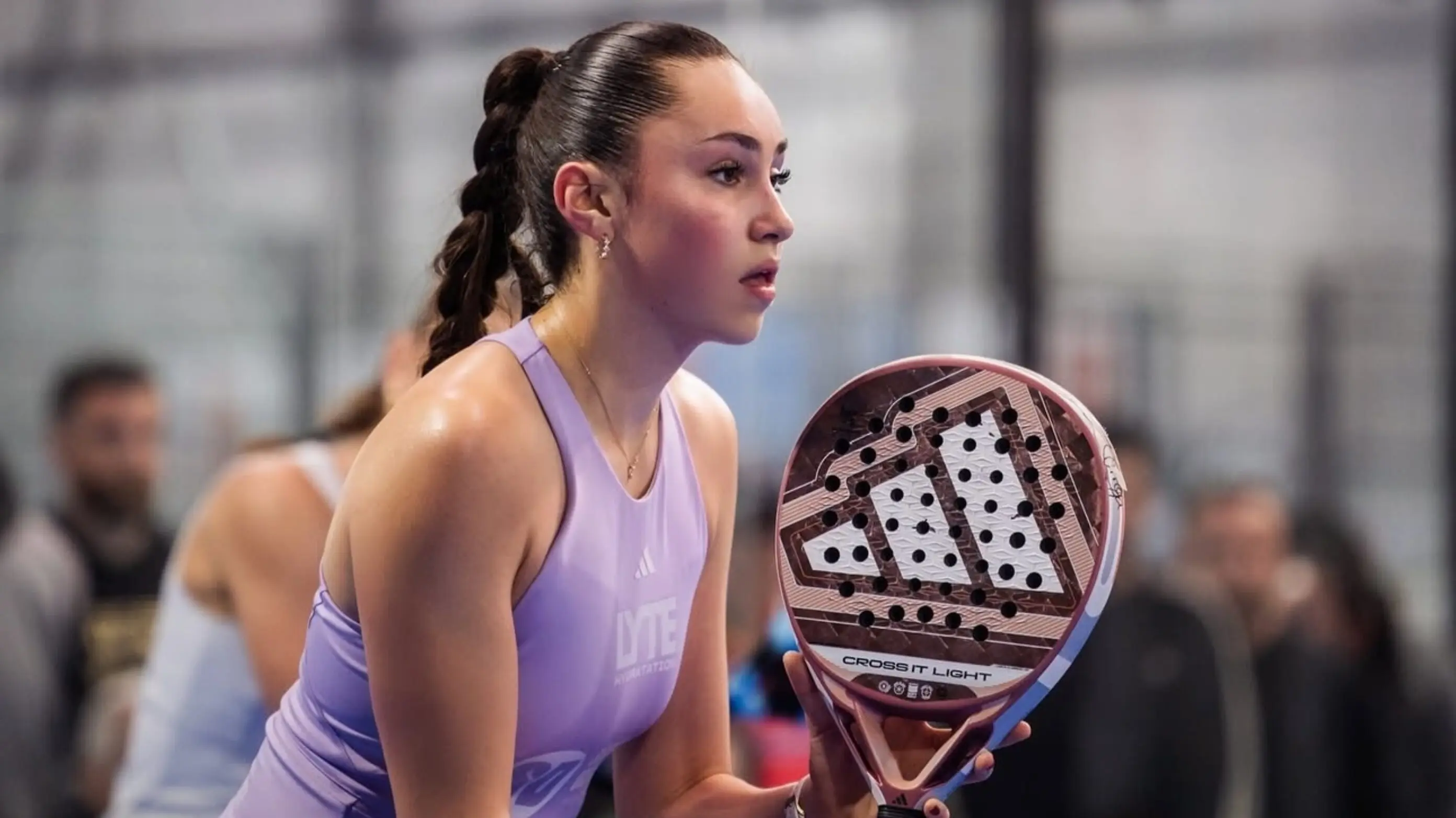 Lou Lambert Agosti : à 18 ans, une jeune Française qui prend déjà son envol sur le circuit international