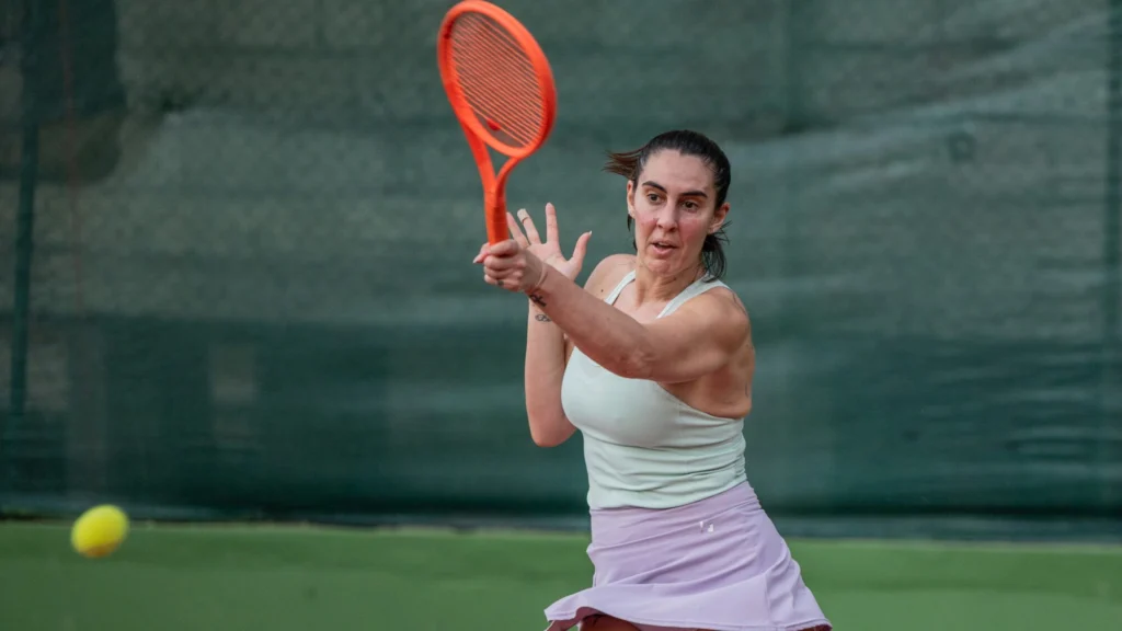Sherazad Benamar: "El tennis et pot destruir mentalment. Hi ha coses pitjors que plorar després d'una derrota..."