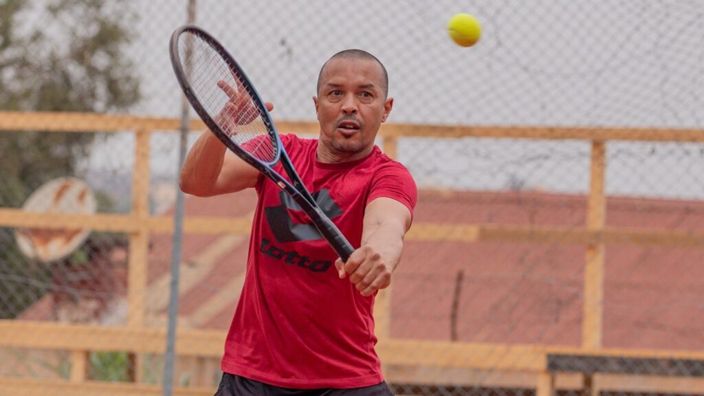 Hicham Arazi : « J'espère que le tennis du futur sera plus créatif » – Entre souvenirs, frustration du circuit et passion du jeu