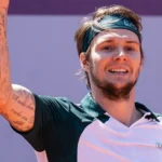 Alexander Bublik relance la polémique : “Si tu ne sais pas jouer en double au tennis, tu joues au padel”
