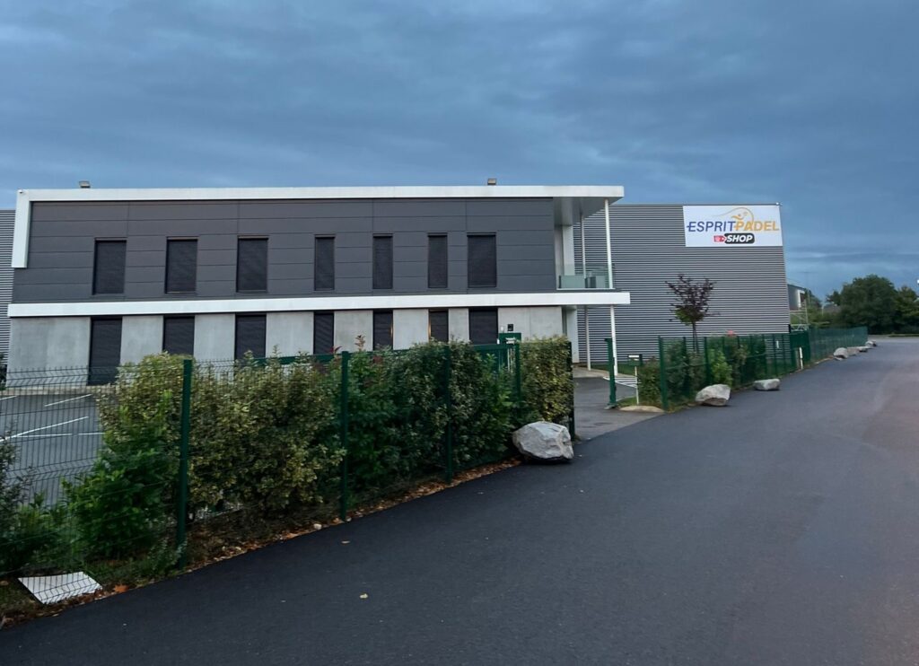 Esprit Padel Shop - nouvel entrepôt septembre 2025