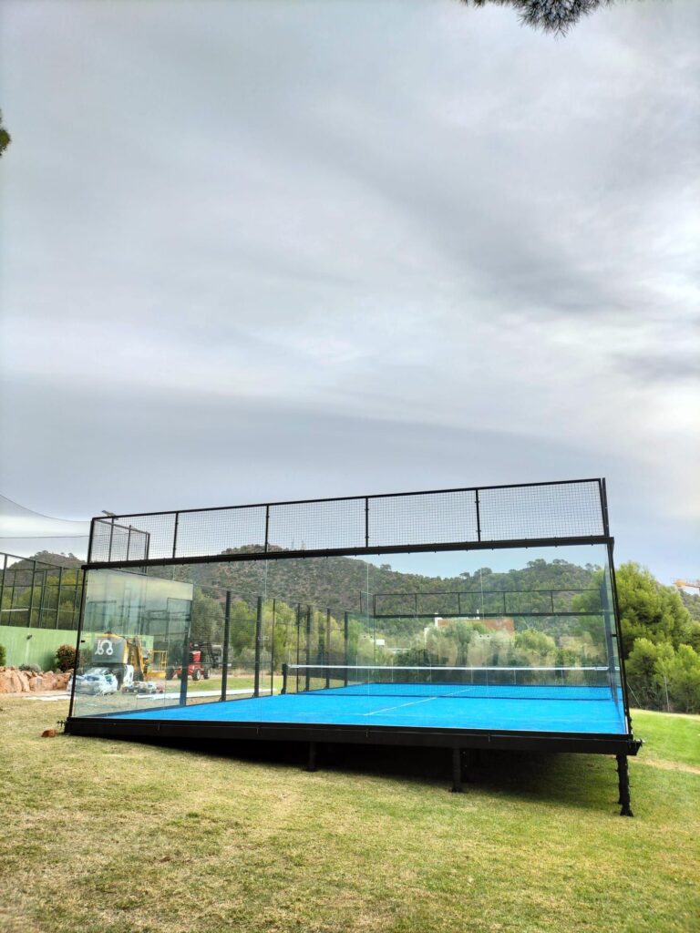 Flexipadel : la révolution mobile qui veut transformer l’installation des pistes de padel
