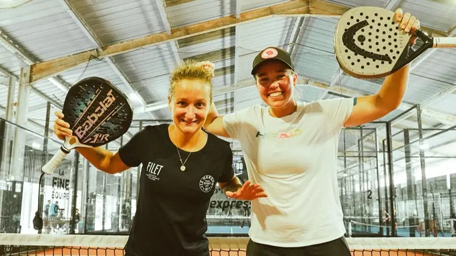 Bognard ja Hofer aiheuttivat sensaation voittamalla naisten P1000-kilpailun Le Hangarissa.