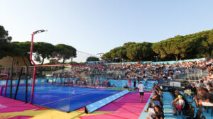 Bullpadel Show 06 : vendredi complet, le public se rue sur l'événement de l'été