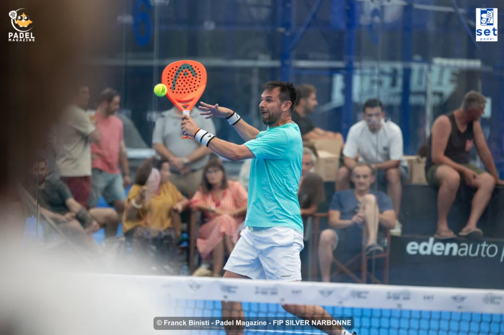 本杰明·蒂森在战胜马克西·桑切斯后说道:“我还没完全死透呢!” Padel Magazine 本杰明·蒂森在战胜马克西·桑切斯后说道:“我还没完全死透呢!”