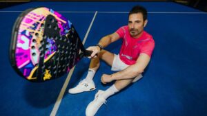 Bullpadel, Richard Orlinski et Esprit Padel Shopdévoilent une raquette collector en édition limitée à1 000 exemplaires numérotés