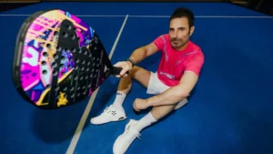 Bullpadel, Richard Orlinski et Esprit Padel Shopdévoilent une raquette collector en édition limitée à1 000 exemplaires numérotés