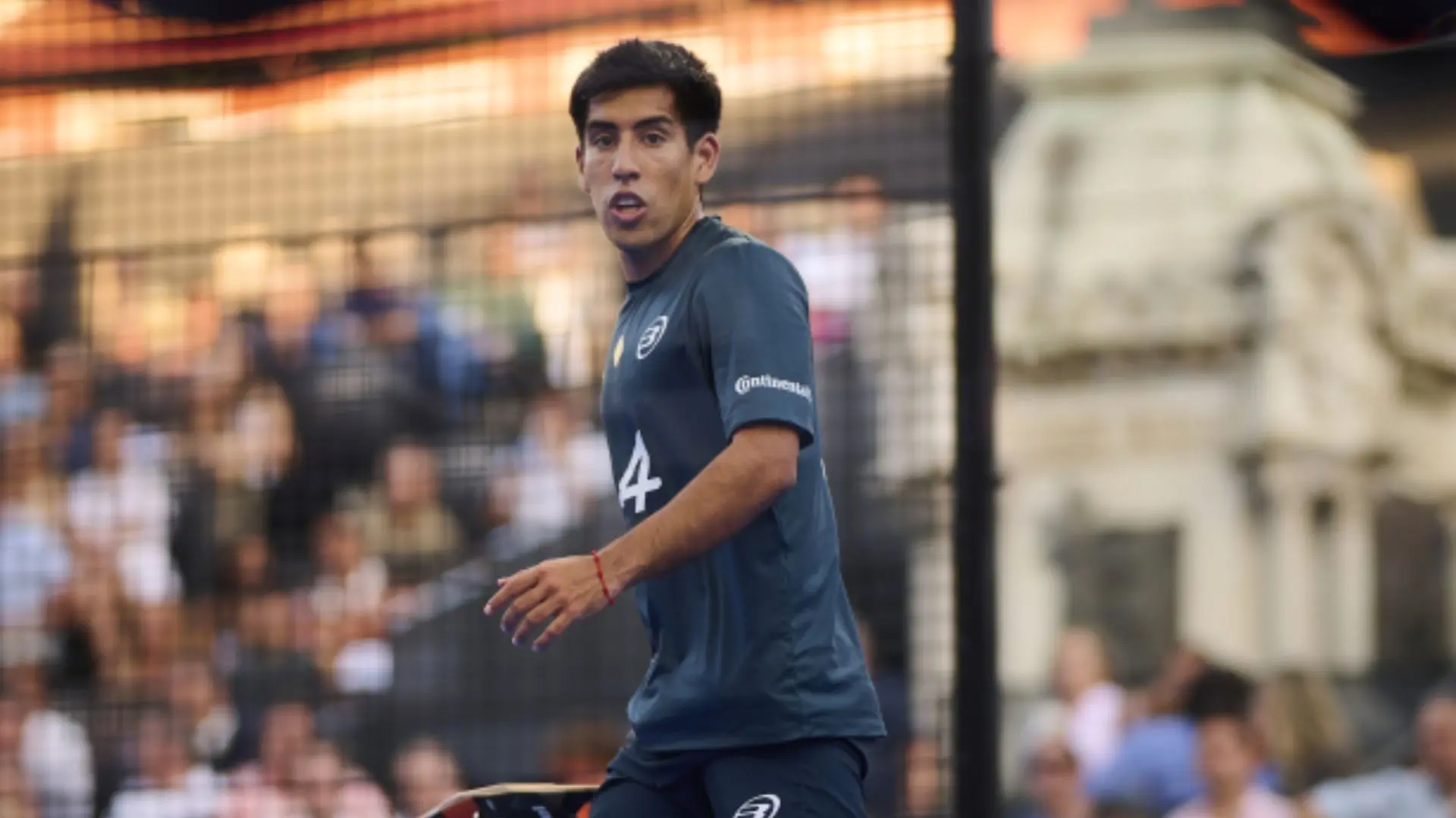 Quart Valladolid P2 Chingotto quitte la piste pour vomir puis revient avec le sourire