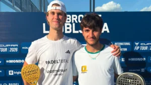 Timéo Fonteny gewinnt zusammen mit Albin Olsson seinen ersten FIP-Titel in Ljubljana.