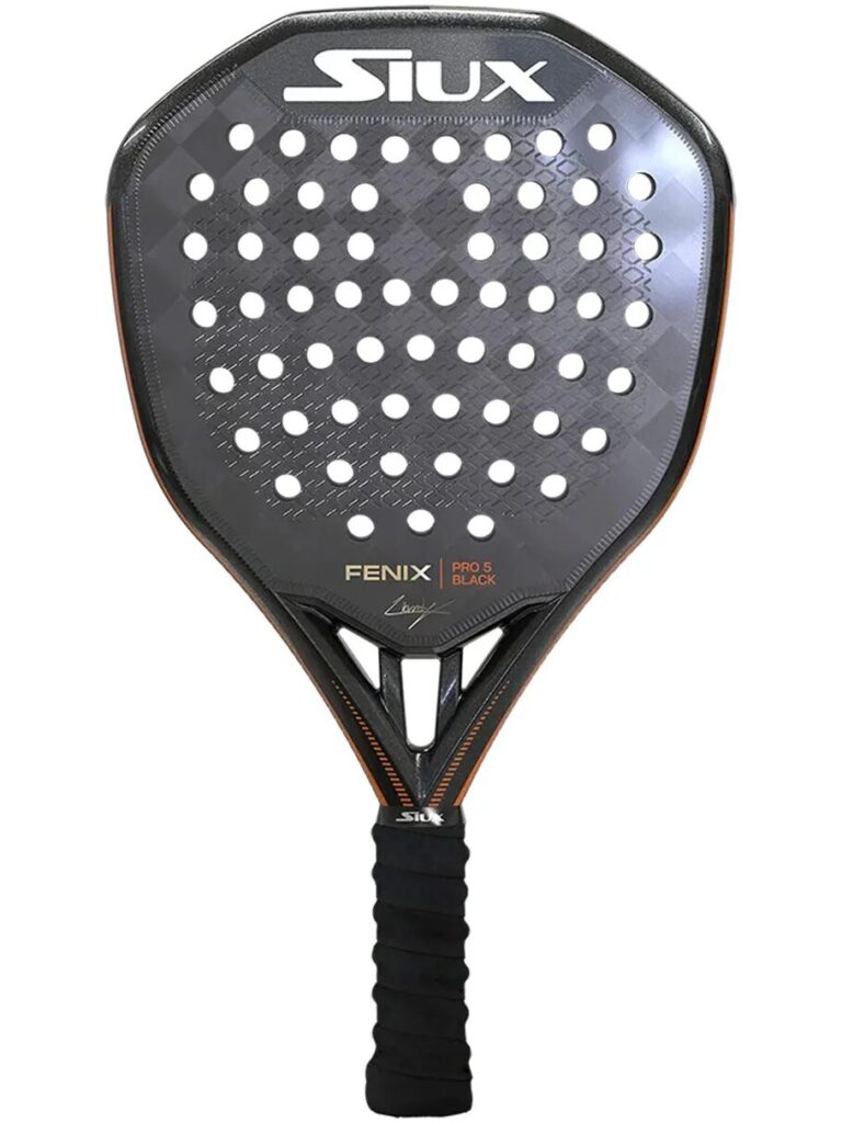 image | Padel Magazine Padel racket (Siux Fenix Pro 5 Black) with perforated hitting surface and textured grip