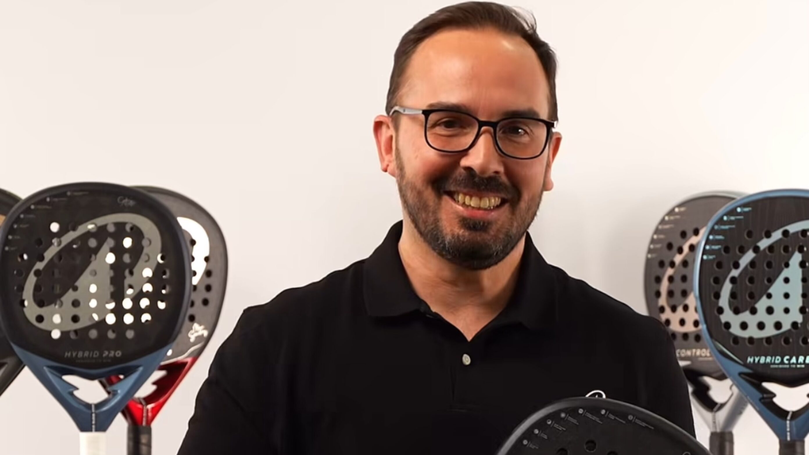 Kuikma dévoile les coulisses de ses raquettes haut de gamme : la technologie au service de la performance | Padel Magazine Kuikma dévoile les coulisses de ses raquettes haut de gamme : la technologie au service de la performance
