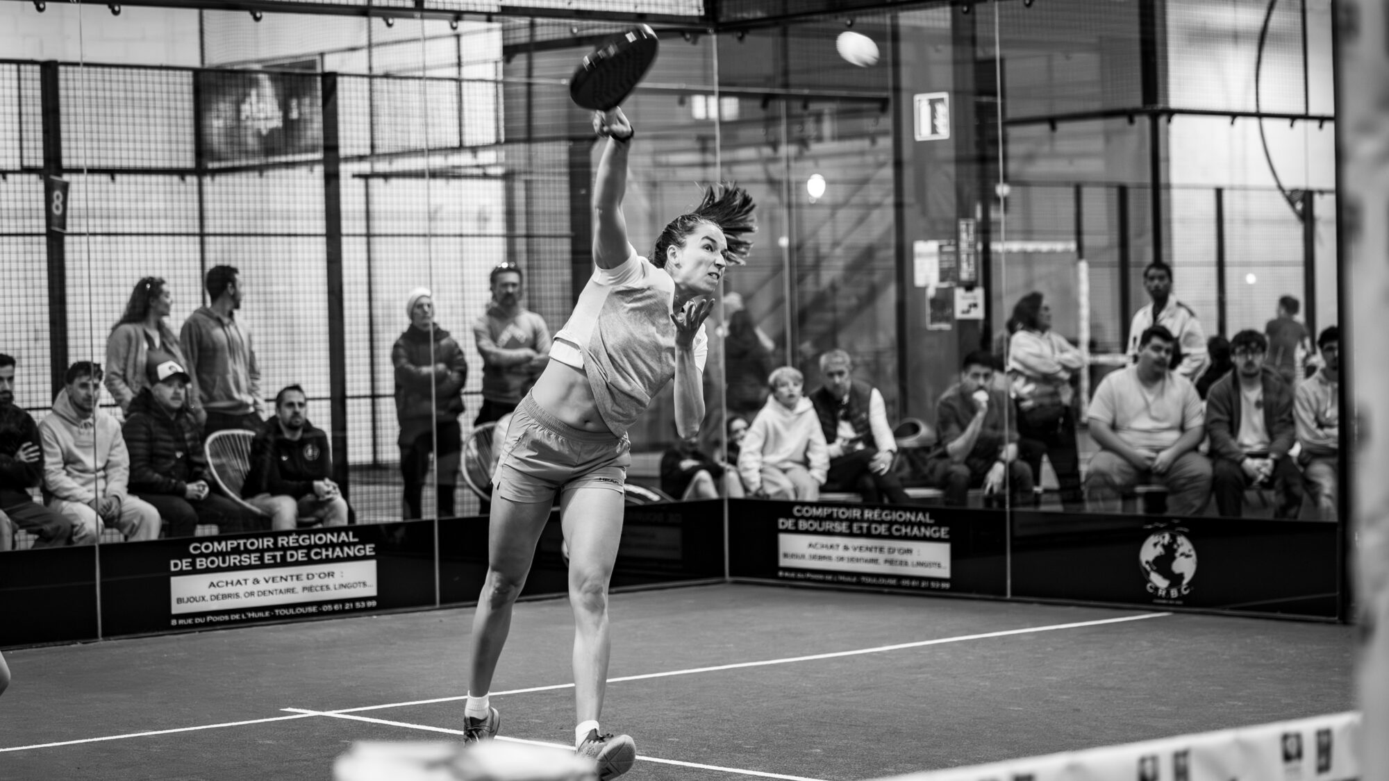 De kiné à joueuse de padel à 100 % : Clara Mansart change de vie et lance son pari dès le Fip Brone Marnes II