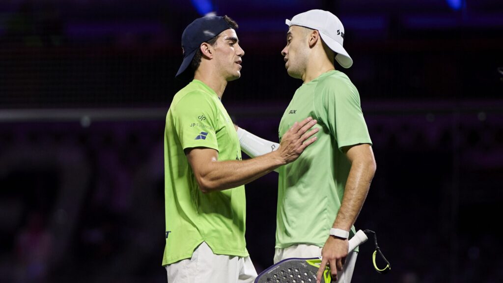 Leo Augsburger : « Je ne lui adresse plus la parole (à Lebrón). Je gagne le match et je rentre à l'hôtel. » | Padel Magazine Leo Augsburger : « Je ne lui adresse plus la parole (à Lebrón). Je gagne le match et je rentre à l'hôtel. »