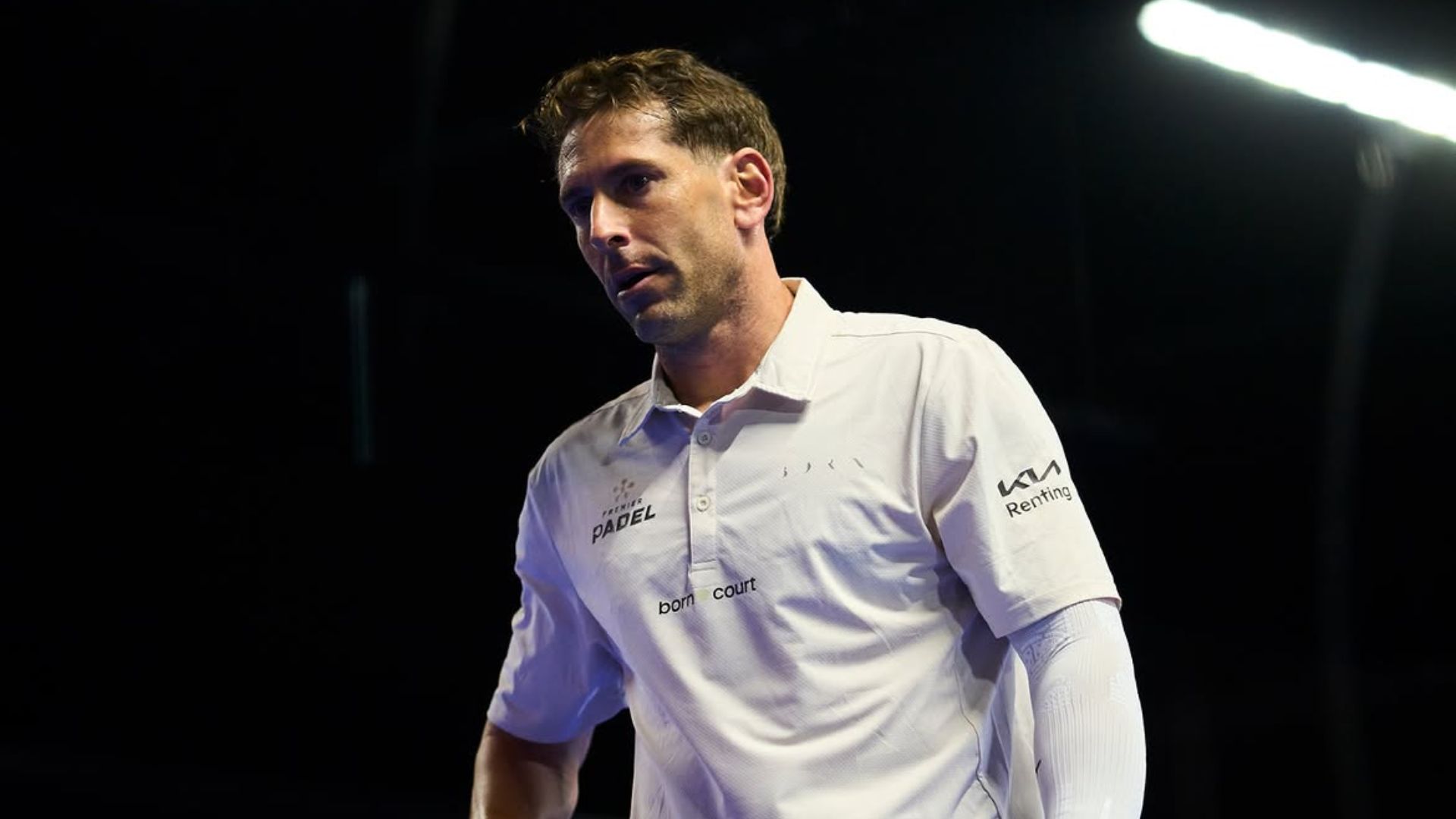Álex Ruiz échappe au pire après l’explosion d’une vitre en plein match au FIP Gold San Luis