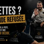 Promotional poster with bold French phrases 'TOILETTES ? DEMANDE REFUSÉE' and a man in a wheelchair speaking at a padel event.