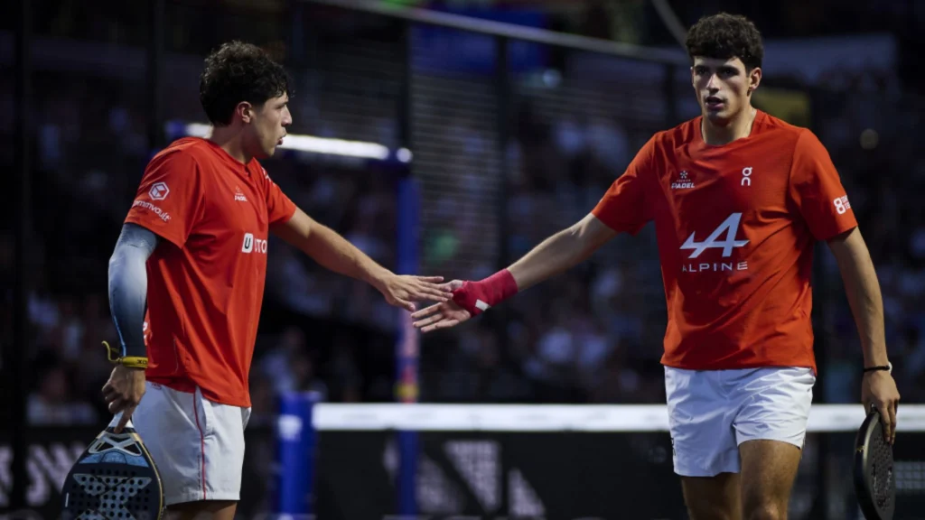 London P1 : Tapia et Coello terminent la première partie de saison en patrons en s'offrant une 5e victoire consécutive face à Galán / Chingotto