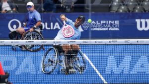 Dorian Navarro : « Si vous ne pouvez plus jouer debout, le padel-fauteuil est une solution »