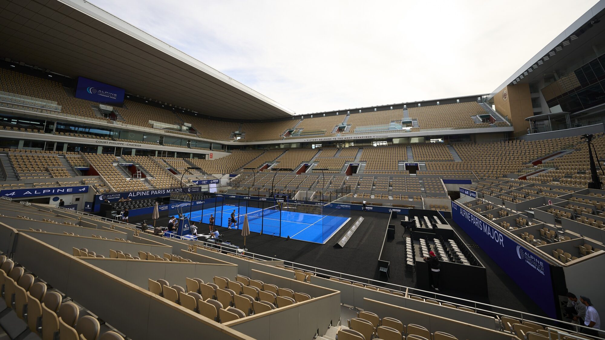 Padel en France : 850 000 pratiquants, 4 520 pistes… la croissance change d’échelle