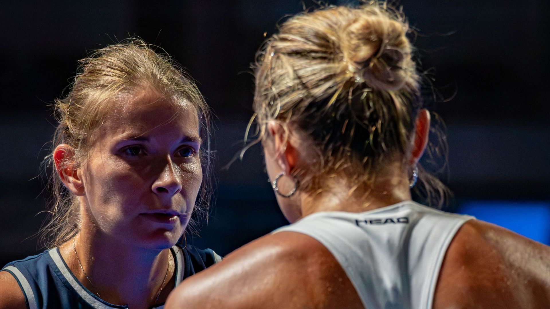 FIP Platinum Lyon Collombon et Sharifova se font peur mais passent en huitièmes | Padel Magazine FIP Platinum Lyon : Collombon et Sharifova se font peur mais passent en huitièmes