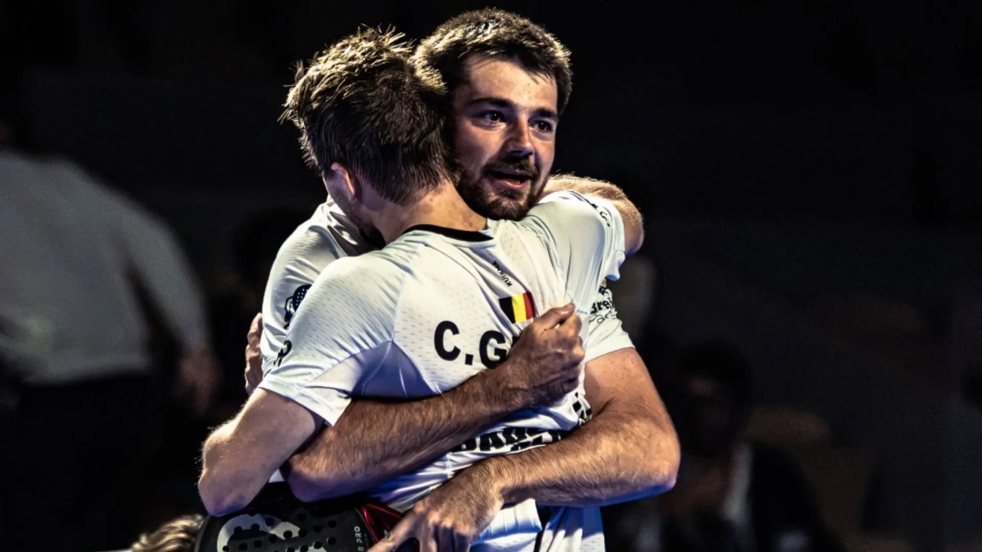 Paris Major : Guichard / Geens en mission sur le Chatrier, démonstration totale pour rejoindre le deuxième tour