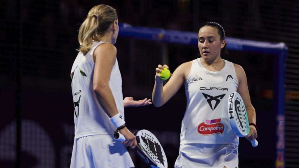 Sánchez / Ustero grimpent à la 2e place de la Race, la bataille pour les Premier Padel Finals s'intensifie