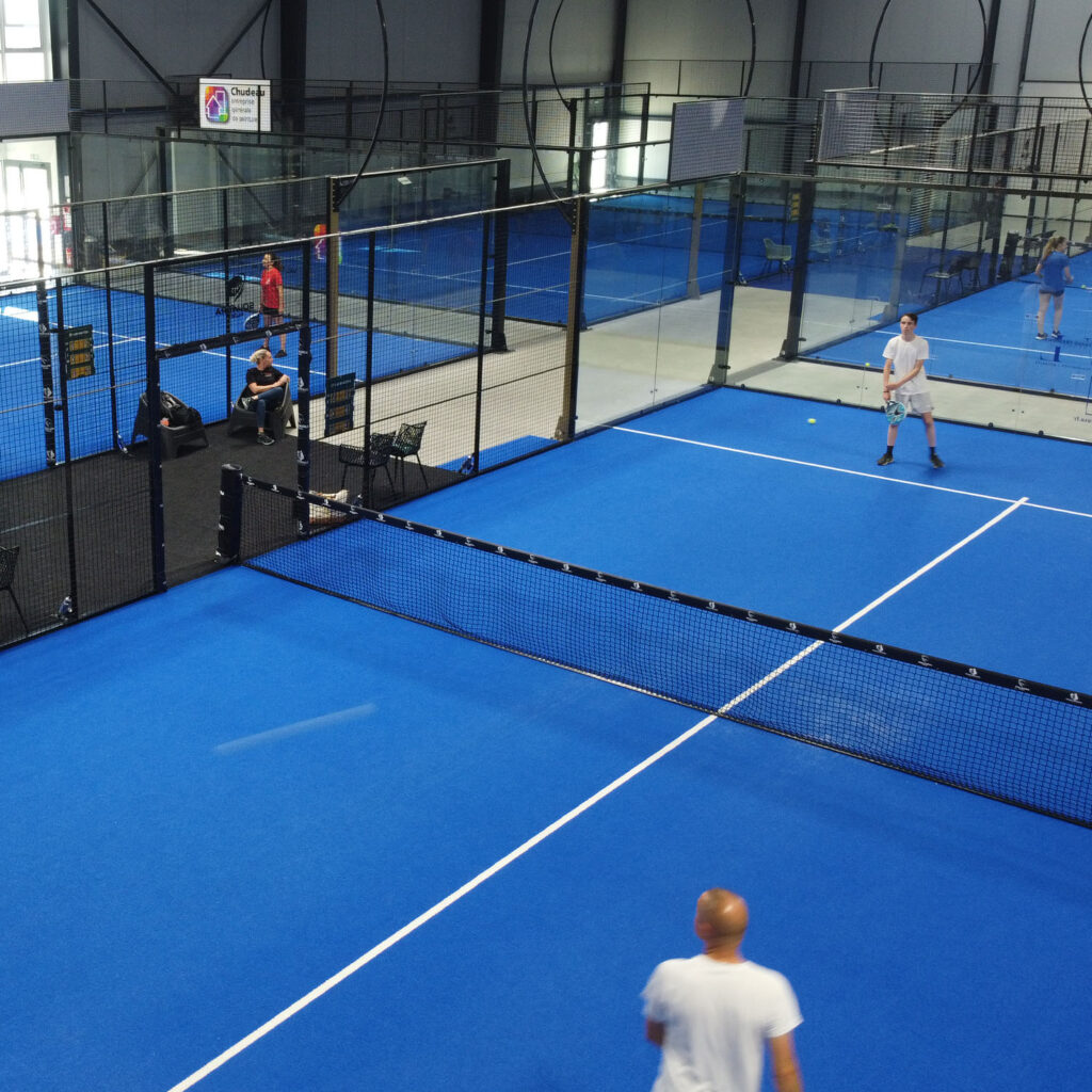 Squadra Padel : six mois après son ouverture, le club de Saumur voit plus grand
