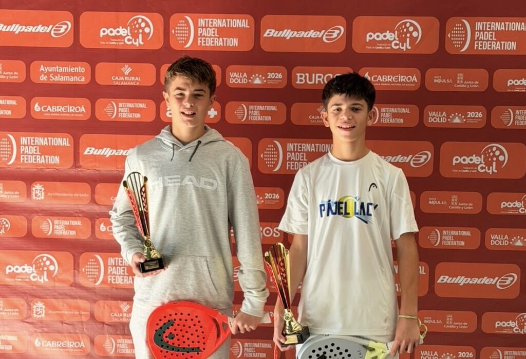 Paul Rolandi numéro 1 mondial U12 : une première place historique pour le jeune Français | Padel Magazine Paul Rolandi numéro 1 mondial U12 : une première place historique pour le jeune Français